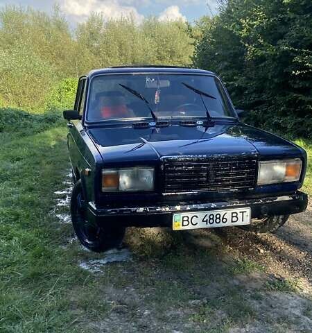 Синий ВАЗ 2107, объемом двигателя 1.5 л и пробегом 170 тыс. км за 700 $, фото 3 на Automoto.ua