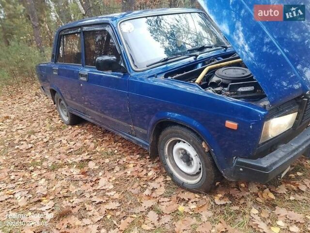 Синий ВАЗ 2107, объемом двигателя 1.3 л и пробегом 303 тыс. км за 595 $, фото 5 на Automoto.ua