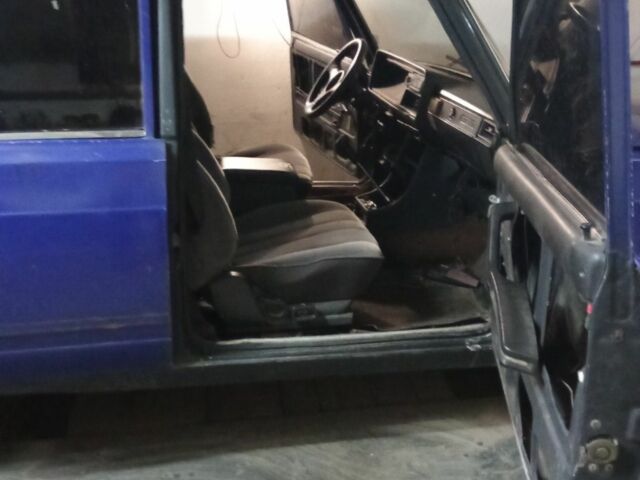 Синий ВАЗ 2107, объемом двигателя 0 л и пробегом 1000 тыс. км за 700 $, фото 1 на Automoto.ua