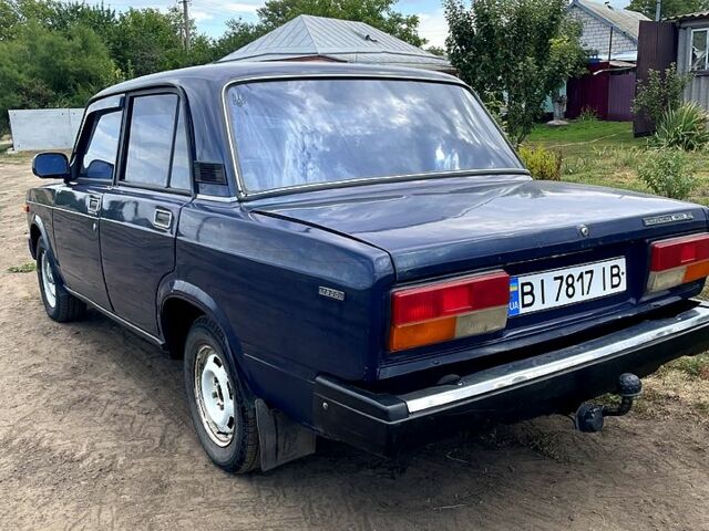 Синий ВАЗ 2107, объемом двигателя 1.5 л и пробегом 90 тыс. км за 1130 $, фото 2 на Automoto.ua