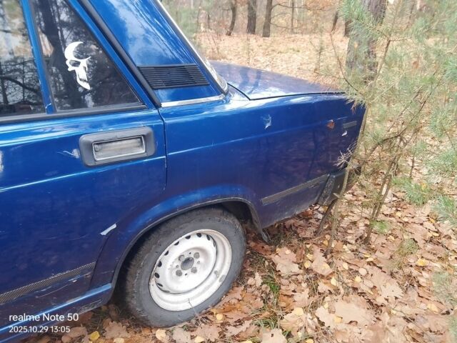 Синий ВАЗ 2107, объемом двигателя 1.3 л и пробегом 303 тыс. км за 595 $, фото 4 на Automoto.ua