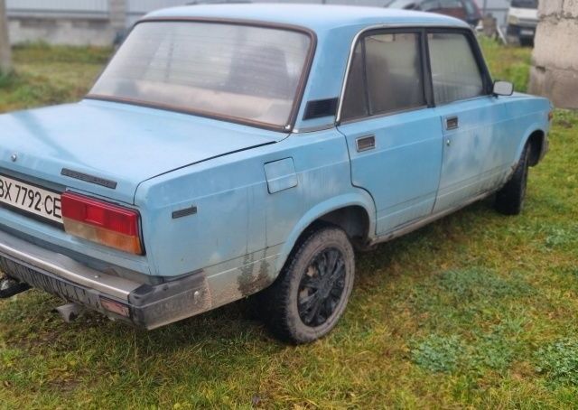 Синий ВАЗ 2107, объемом двигателя 1.5 л и пробегом 289 тыс. км за 770 $, фото 1 на Automoto.ua