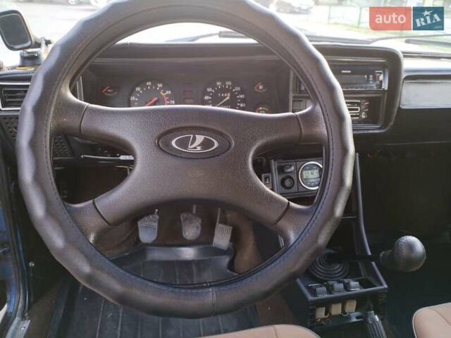 Синій ВАЗ 2107, об'ємом двигуна 1.5 л та пробігом 200 тис. км за 750 $, фото 10 на Automoto.ua