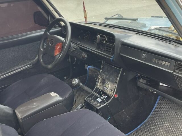 Синий ВАЗ 2107, объемом двигателя 0 л и пробегом 100 тыс. км за 650 $, фото 4 на Automoto.ua