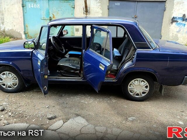 Синий ВАЗ 2107, объемом двигателя 1.5 л и пробегом 45 тыс. км за 900 $, фото 3 на Automoto.ua