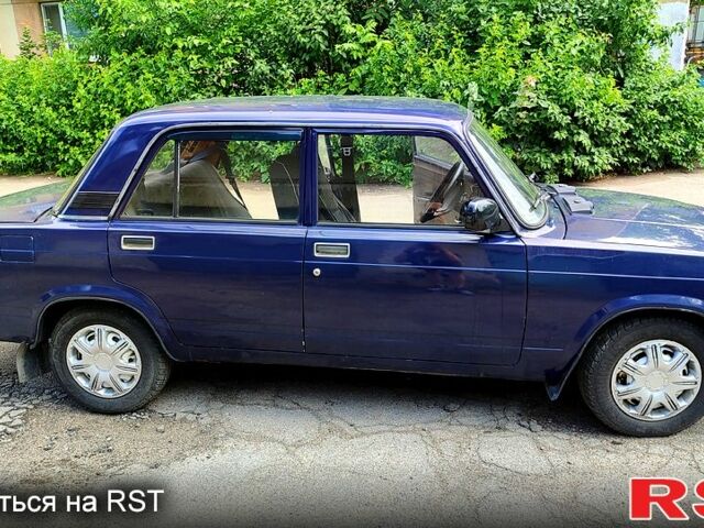 Синий ВАЗ 2107, объемом двигателя 1.5 л и пробегом 45 тыс. км за 900 $, фото 5 на Automoto.ua