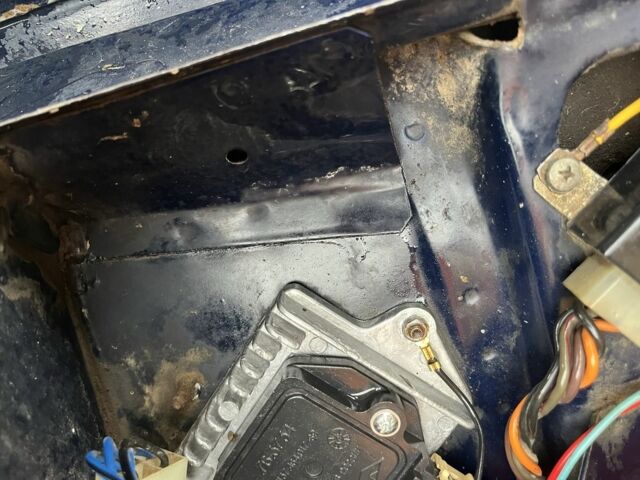 Синий ВАЗ 2107, объемом двигателя 1.5 л и пробегом 200 тыс. км за 699 $, фото 15 на Automoto.ua