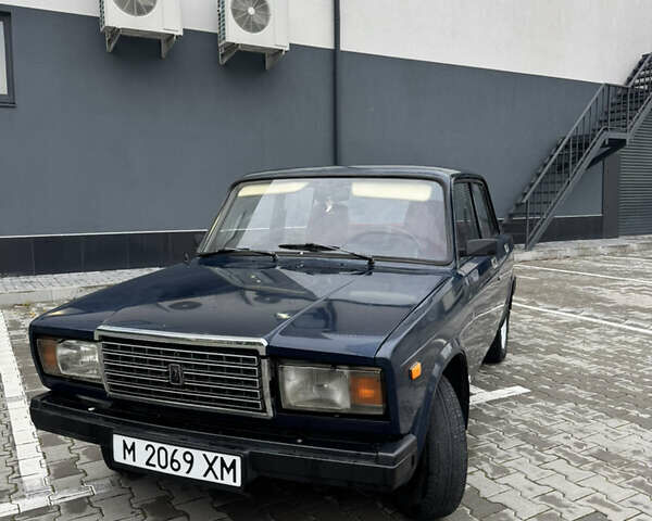 ВАЗ 2107 1988 в Хмельницком на Automoto.ua Синий ВАЗ 2107, объемом двигателя 1.5 л и пробегом 126 тыс. км за 1000 $, фото 1 на Automoto.ua