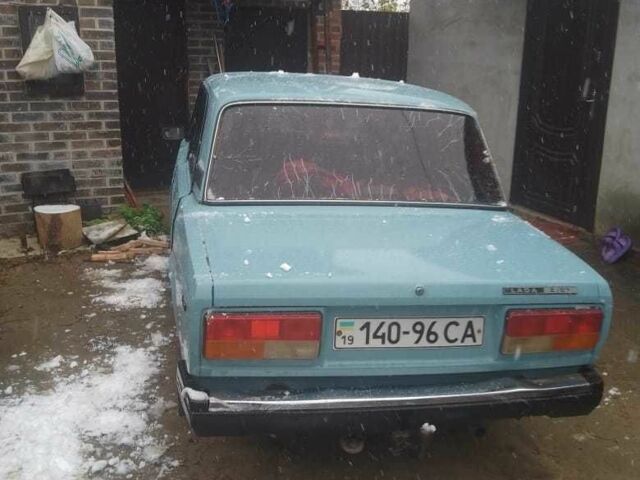 Синий ВАЗ 2107, объемом двигателя 1.5 л и пробегом 250 тыс. км за 850 $, фото 2 на Automoto.ua