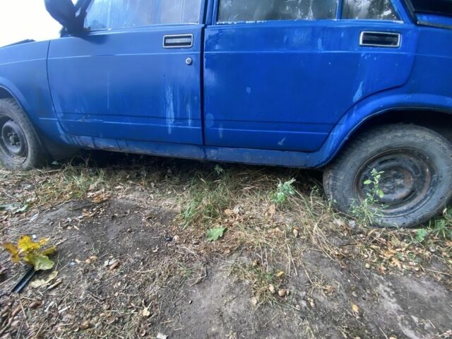 Синий ВАЗ 2107, объемом двигателя 1.6 л и пробегом 25 тыс. км за 300 $, фото 5 на Automoto.ua