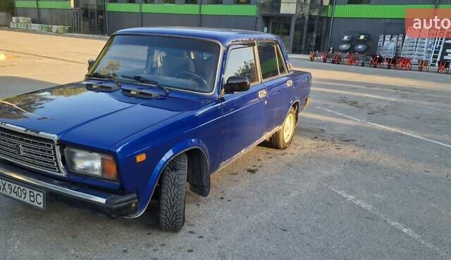 ВАЗ 2107 1988 в Каменце-Подольском на Automoto.ua Синий ВАЗ 2107, объемом двигателя 1.5 л и пробегом 380 тыс. км за 1650 $, фото 9 на Automoto.ua