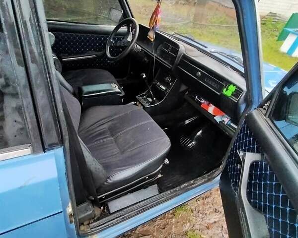 Синий ВАЗ 2107, объемом двигателя 1.5 л и пробегом 100 тыс. км за 1000 $, фото 1 на Automoto.ua