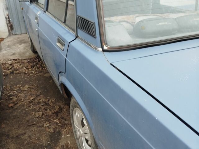 Синий ВАЗ 2107, объемом двигателя 0 л и пробегом 1000 тыс. км за 900 $, фото 4 на Automoto.ua