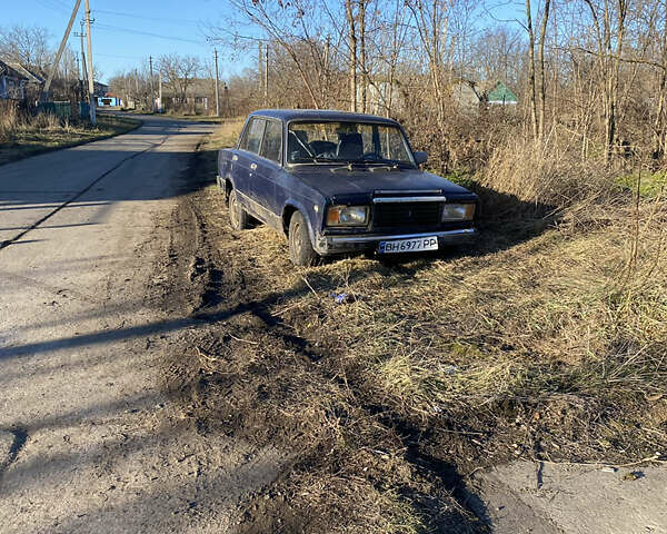 Синий ВАЗ 2107, объемом двигателя 1.6 л и пробегом 70 тыс. км за 400 $, фото 5 на Automoto.ua
