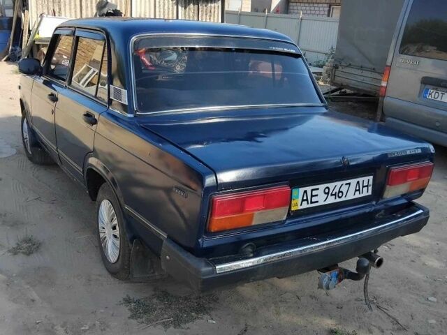 ВАЗ 2107 1989 в Днепре (Днепропетровске) на Automoto.ua Синий ВАЗ 2107, объемом двигателя 0 л и пробегом 90 тыс. км за 832 $, фото 3 на Automoto.ua