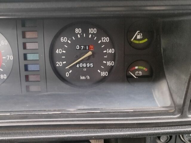 Синий ВАЗ 2107, объемом двигателя 0 л и пробегом 1000 тыс. км за 900 $, фото 6 на Automoto.ua