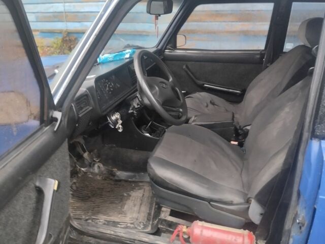 Синий ВАЗ 2107, объемом двигателя 1.3 л и пробегом 90 тыс. км за 650 $, фото 4 на Automoto.ua