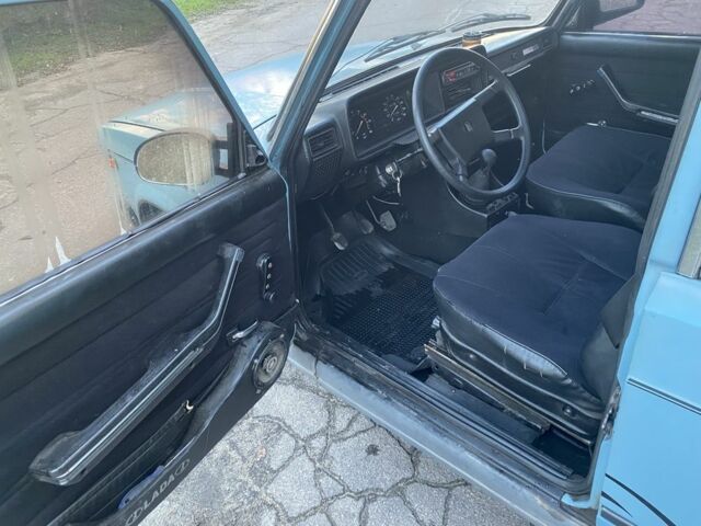 Синий ВАЗ 2107, объемом двигателя 1.5 л и пробегом 71 тыс. км за 700 $, фото 7 на Automoto.ua