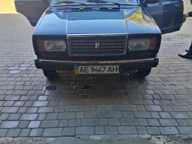 ВАЗ 2107 1989 в Днепре (Днепропетровске) на Automoto.ua Синий ВАЗ 2107, объемом двигателя 0 л и пробегом 90 тыс. км за 832 $, фото 1 на Automoto.ua
