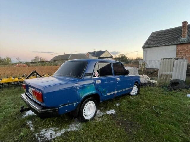 Синий ВАЗ 2107, объемом двигателя 0 л и пробегом 111 тыс. км за 250 $, фото 1 на Automoto.ua