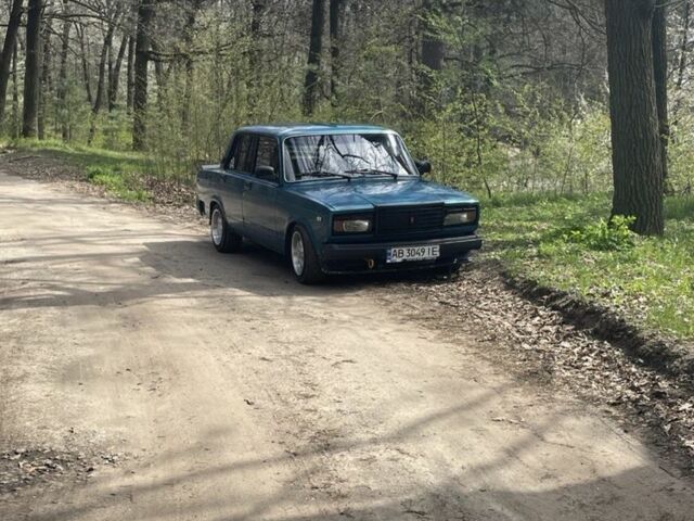 ВАЗ 2107 1990 в Виннице на Automoto.ua Синий ВАЗ 2107, объемом двигателя 1.5 л и пробегом 1 тыс. км за 400 $, фото 2 на Automoto.ua