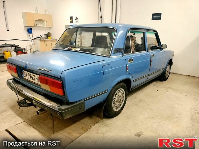 Синий ВАЗ 2107, объемом двигателя 1.3 л и пробегом 100 тыс. км за 1250 $, фото 3 на Automoto.ua