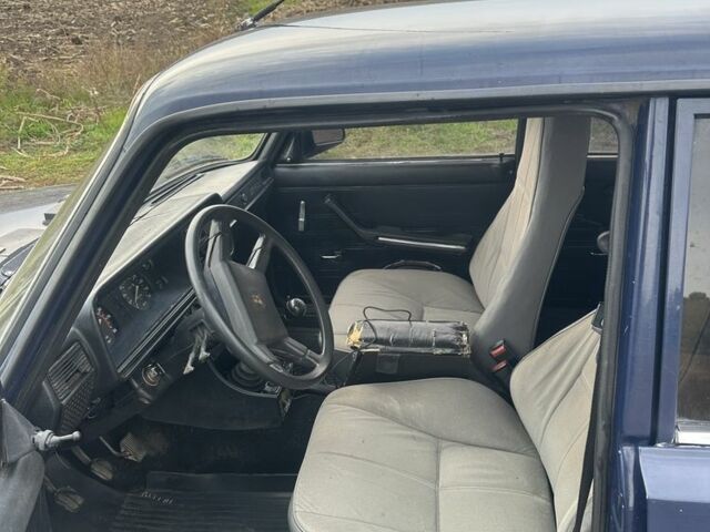 Синій ВАЗ 2107, об'ємом двигуна 1.5 л та пробігом 75 тис. км за 445 $, фото 4 на Automoto.ua