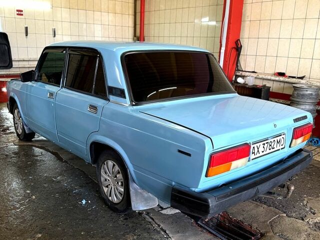 Синий ВАЗ 2107, объемом двигателя 1.5 л и пробегом 125 тыс. км за 950 $, фото 4 на Automoto.ua