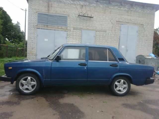 Синий ВАЗ 2107, объемом двигателя 0 л и пробегом 75 тыс. км за 850 $, фото 4 на Automoto.ua