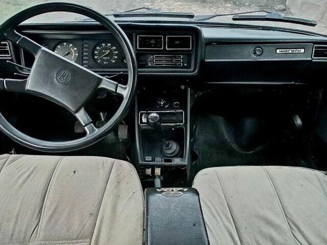 Синий ВАЗ 2107, объемом двигателя 1.5 л и пробегом 100 тыс. км за 811 $, фото 5 на Automoto.ua