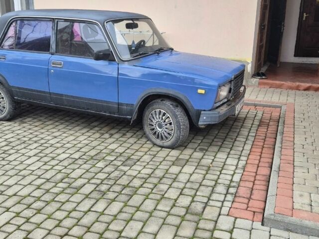 ВАЗ 2107 1990 в Иршава на Automoto.ua Синий ВАЗ 2107, объемом двигателя 0 л и пробегом 77 тыс. км за 287 $, фото 5 на Automoto.ua