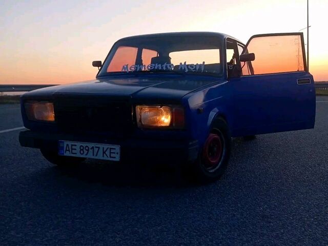 Синій ВАЗ 2107, об'ємом двигуна 1.5 л та пробігом 0 тис. км за 700 $, фото 3 на Automoto.ua