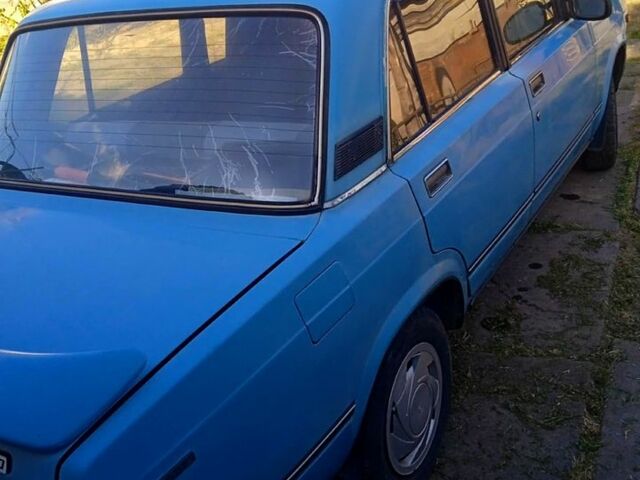 Синий ВАЗ 2107, объемом двигателя 1.5 л и пробегом 300 тыс. км за 750 $, фото 1 на Automoto.ua