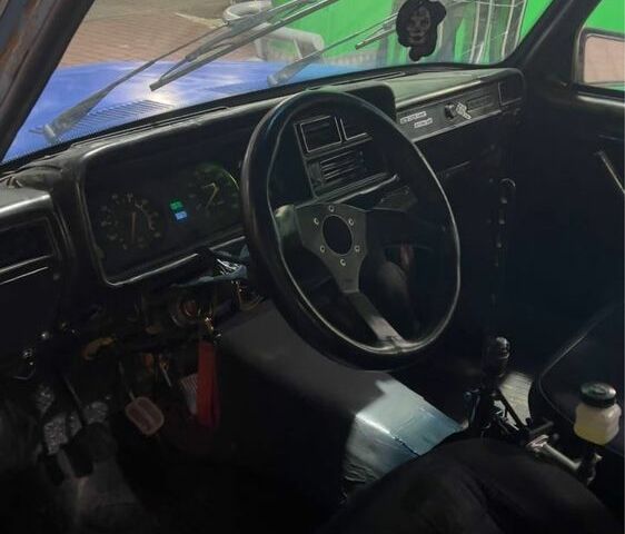 Синий ВАЗ 2107, объемом двигателя 1.6 л и пробегом 100 тыс. км за 1800 $, фото 6 на Automoto.ua