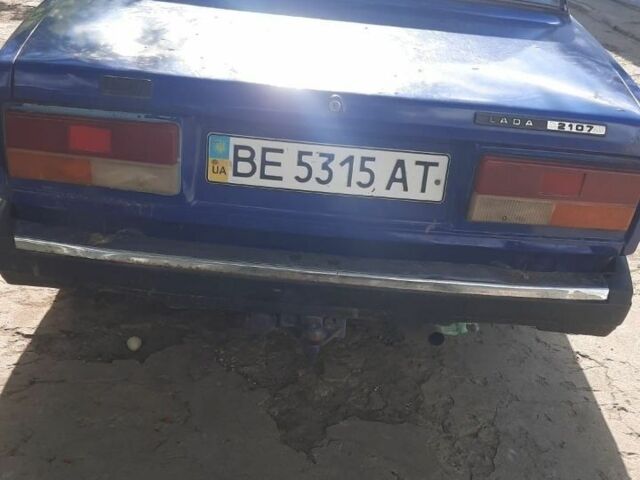 Синий ВАЗ 2107, объемом двигателя 0 л и пробегом 300 тыс. км за 567 $, фото 2 на Automoto.ua