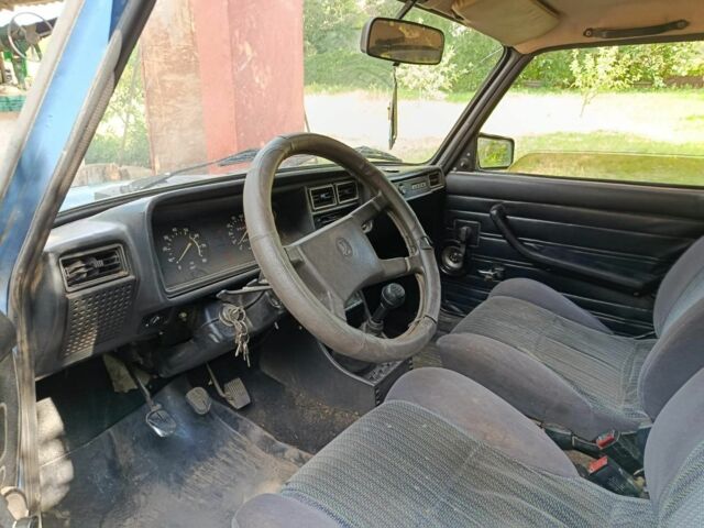 ВАЗ 2107 1990 в Смеле на Automoto.ua Синий ВАЗ 2107, объемом двигателя 0 л и пробегом 88 тыс. км за 595 $, фото 6 на Automoto.ua