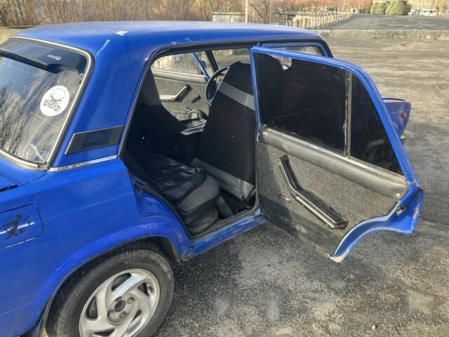 Синий ВАЗ 2107, объемом двигателя 1.6 л и пробегом 333 тыс. км за 391 $, фото 6 на Automoto.ua