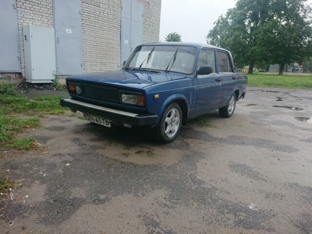 Синий ВАЗ 2107, объемом двигателя 0 л и пробегом 75 тыс. км за 850 $, фото 2 на Automoto.ua