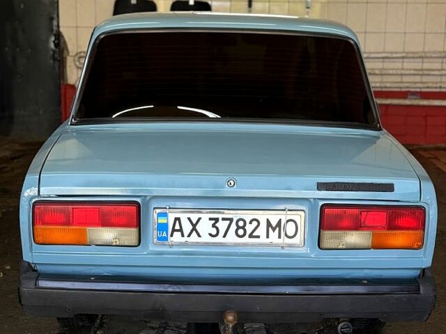 Синий ВАЗ 2107, объемом двигателя 1.5 л и пробегом 125 тыс. км за 950 $, фото 5 на Automoto.ua