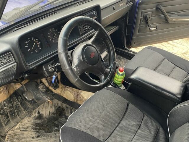 Синий ВАЗ 2107, объемом двигателя 1.5 л и пробегом 88 тыс. км за 646 $, фото 6 на Automoto.ua