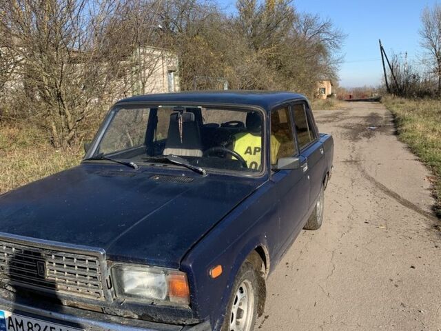 Синий ВАЗ 2107, объемом двигателя 1.5 л и пробегом 3 тыс. км за 650 $, фото 2 на Automoto.ua