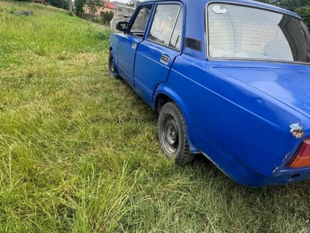 Синій ВАЗ 2107, об'ємом двигуна 1.5 л та пробігом 100 тис. км за 361 $, фото 3 на Automoto.ua