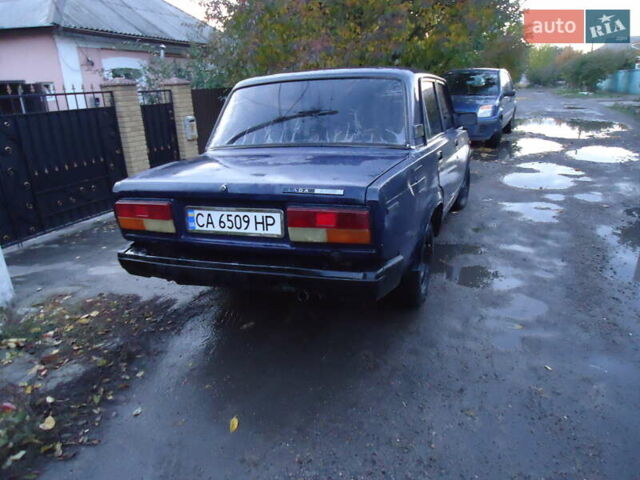 ВАЗ 2107 1991 в Умани на Automoto.ua Синий ВАЗ 2107, объемом двигателя 1.45 л и пробегом 120 тыс. км за 600 $, фото 1 на Automoto.ua