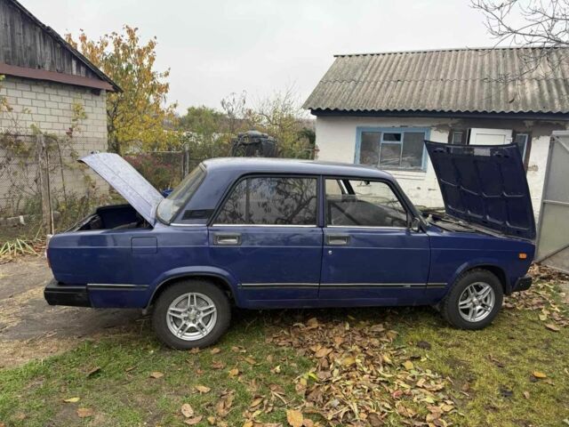 ВАЗ 2107 1991 в Березань на Automoto.ua Синий ВАЗ 2107, объемом двигателя 0 л и пробегом 100 тыс. км за 880 $, фото 4 на Automoto.ua