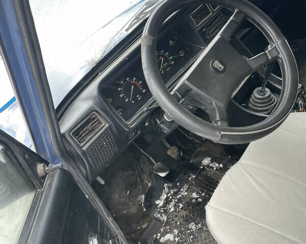 Синий ВАЗ 2107, объемом двигателя 1.5 л и пробегом 200 тыс. км за 799 $, фото 11 на Automoto.ua