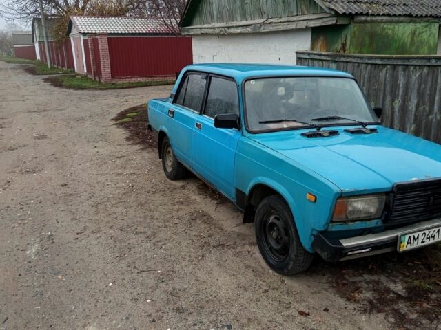 Синий ВАЗ 2107, объемом двигателя 0 л и пробегом 2 тыс. км за 500 $, фото 2 на Automoto.ua