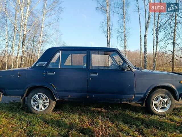 Синий ВАЗ 2107, объемом двигателя 1.3 л и пробегом 190 тыс. км за 600 $, фото 7 на Automoto.ua