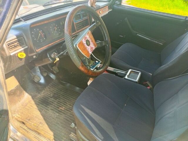 Синий ВАЗ 2107, объемом двигателя 0 л и пробегом 1000 тыс. км за 480 $, фото 4 на Automoto.ua