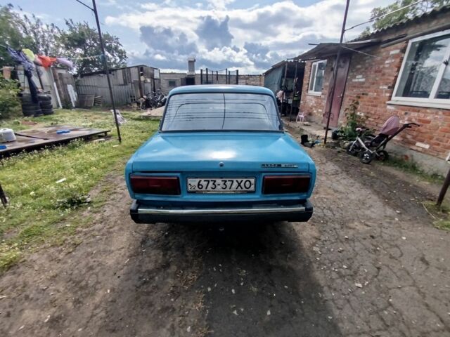 Синий ВАЗ 2107, объемом двигателя 1.5 л и пробегом 777 тыс. км за 473 $, фото 3 на Automoto.ua