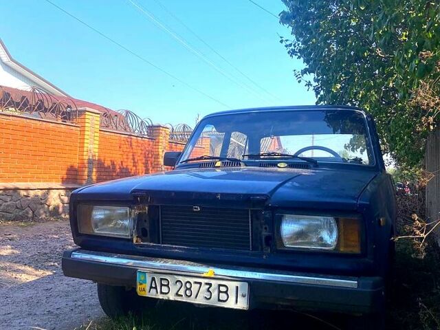 Синий ВАЗ 2107, объемом двигателя 15 л и пробегом 94 тыс. км за 400 $, фото 1 на Automoto.ua